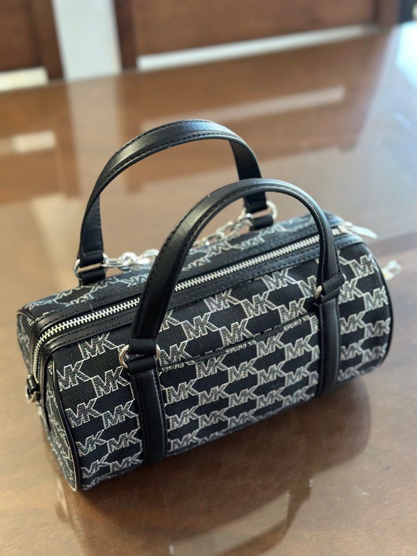 Zoey med barrel bag, Luxury, Bags & Wallets on Carousell