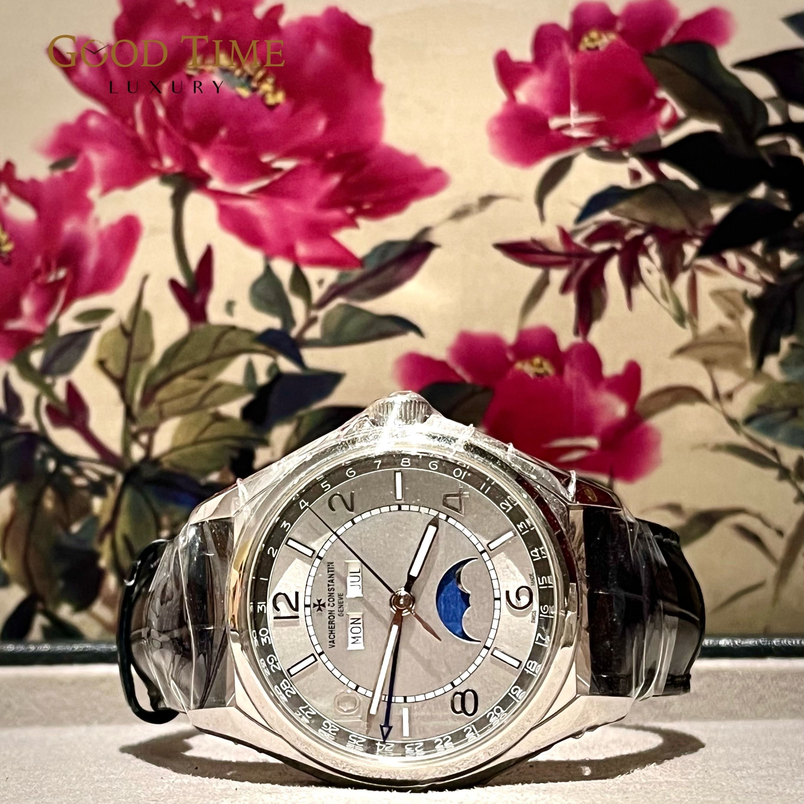2021 Vacheron Constantin FIFTYSIX COMPLETE CALENDAR 40mm 4000E/000A-B439 (Category: Watches) located in Singapore. Submitted by goodtimeluxury (Listing ID 1217110181, Image 1). Description: Brand: Vacheron Constantin Model: FIFTYSIX COMPLETE CALENDAR 40mm 4000E/000A-B439 Year: 2021 July Box and Papers: Yes Description: Mint Condition, retails $37900 Payment mode: - Bank Transfer, Paynow, Cash - Additional 2.5% for one time credit card VISA, MASTE