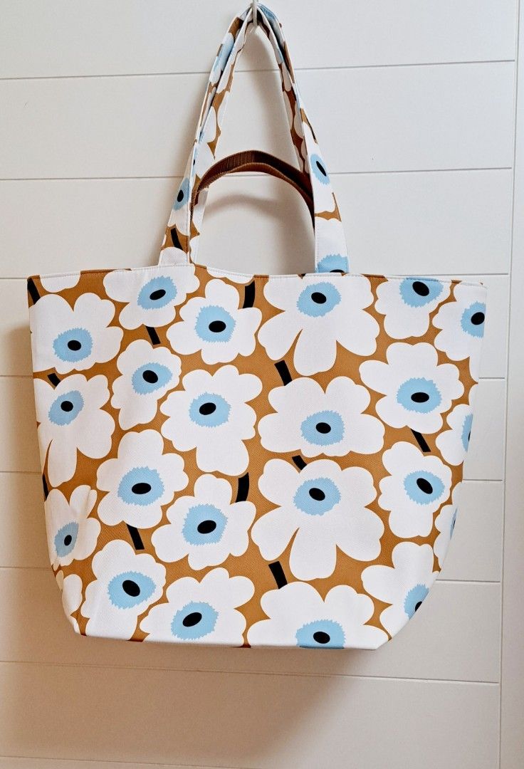 Marimekko 啡底白色大花花! 全新tote bag 2way 大袋底有棉防水布料布袋