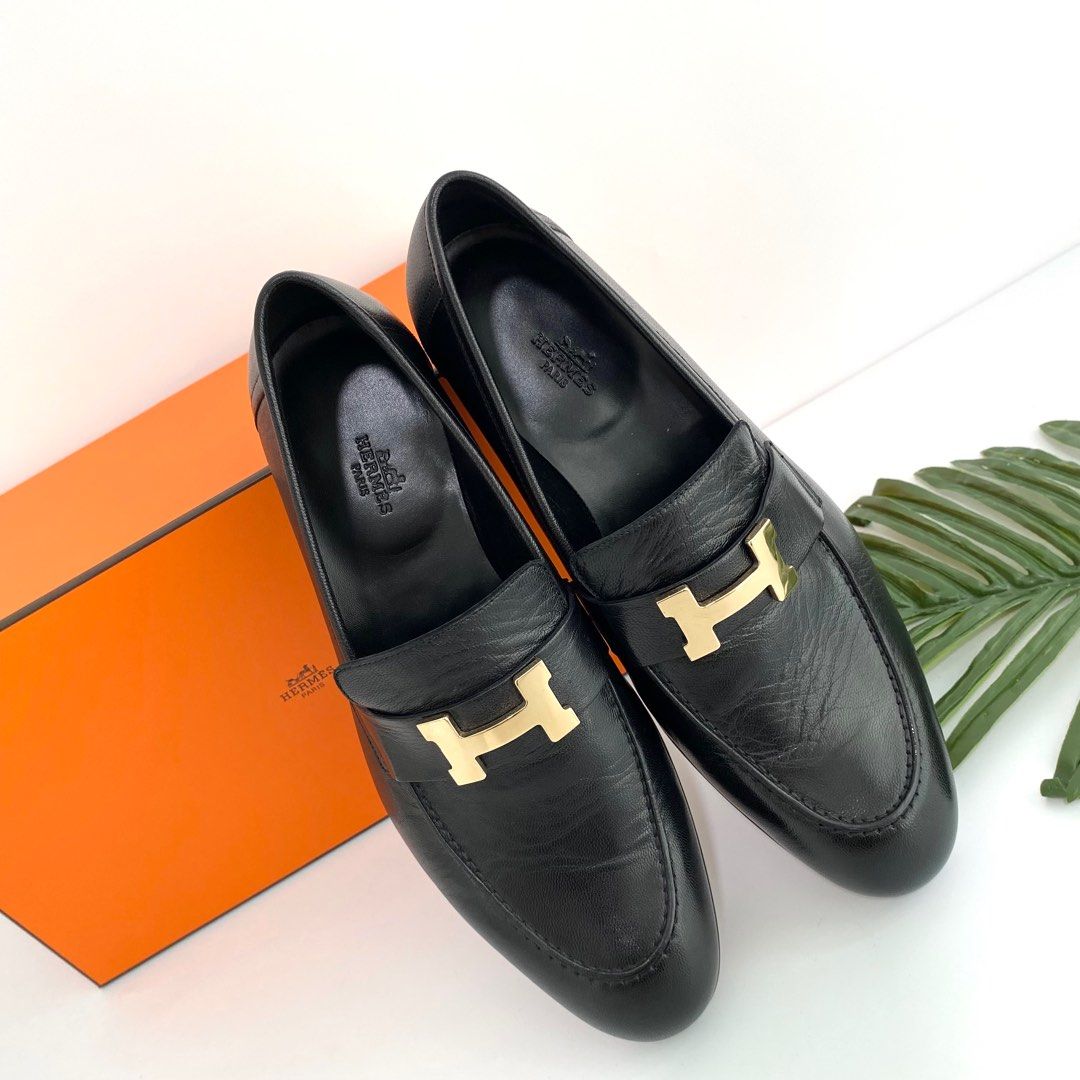 Hermes shoes black top
