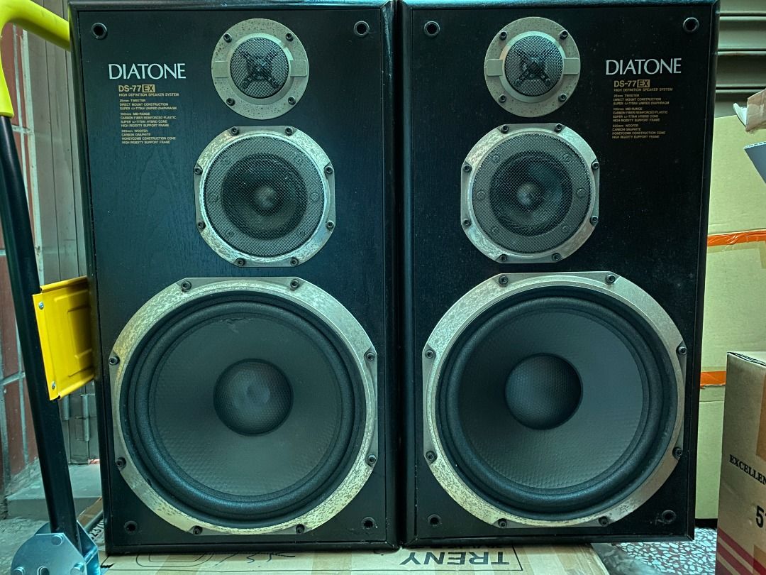 罕見經典的日本DIATONE DS 77EX 三音路12吋低音大書架小落地喇叭一對聽