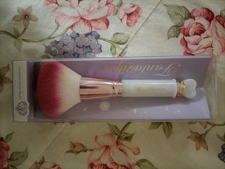 全新 Miss hana 蒲公英撩雲腮紅刷