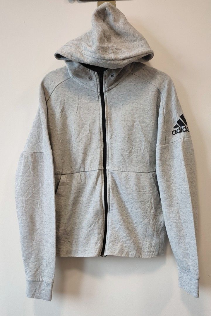 Sweater sport top
