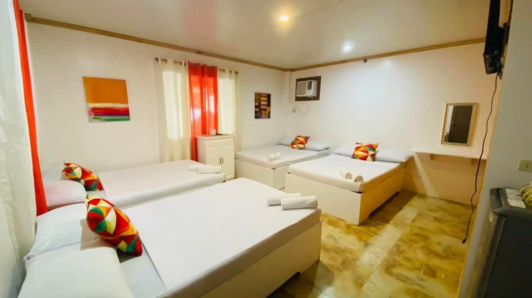 Affordable Rooms in Boracay (Category: Vacation Rentals) located in Paranaque City. Submitted by MLandCobyApple (Listing ID 1217186864, Image 2). Description: Beat the HEAT with this COOL treats🌞☀️🏝😎 Planning your Beach Getaway??? And looking for a budget place to lay your head in the Island?? Check out our promo room rates exclusively at St. Vincent: Vicente Aguirre Rooms 🛏 1BED 1-2PAX P1500/Night 🛏 2BEDS 3-4PAX P2500/Night 🛏 3BEDS 5-6PAX 