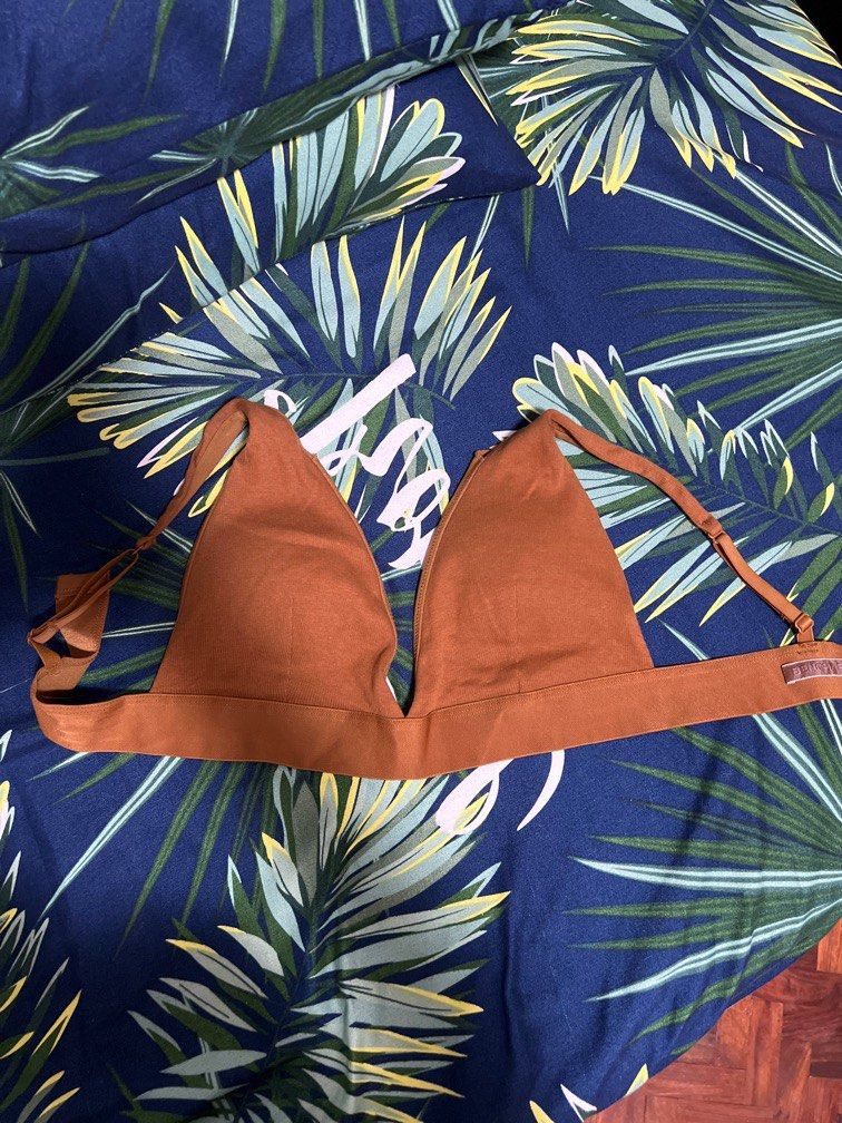 Bench Body BIKINI TOP on Carousell