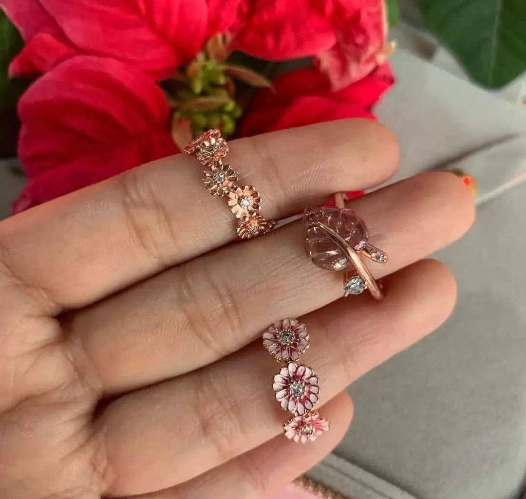 Dazzling daisy meadow ring sales