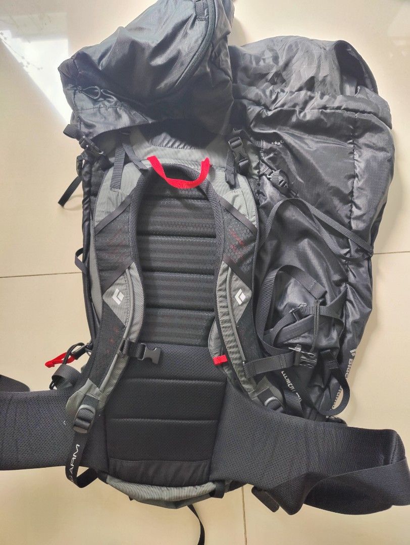 Black diamond element 60 pack on sale