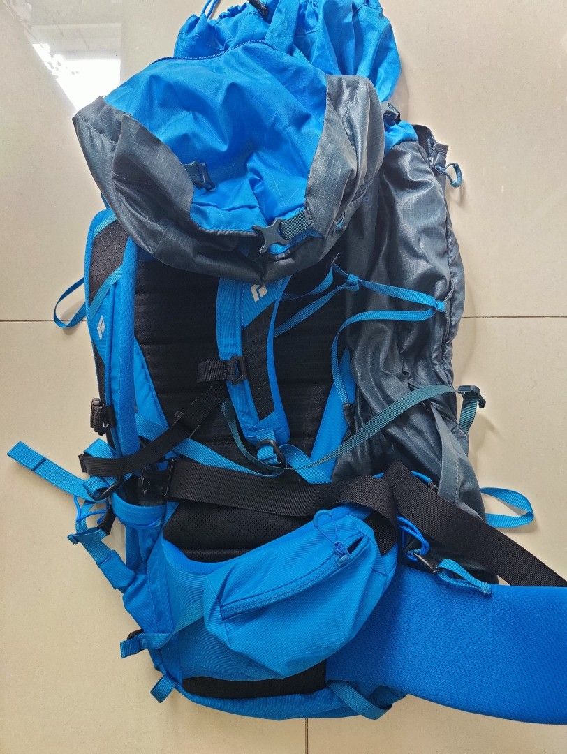 Black diamond element 60 pack store