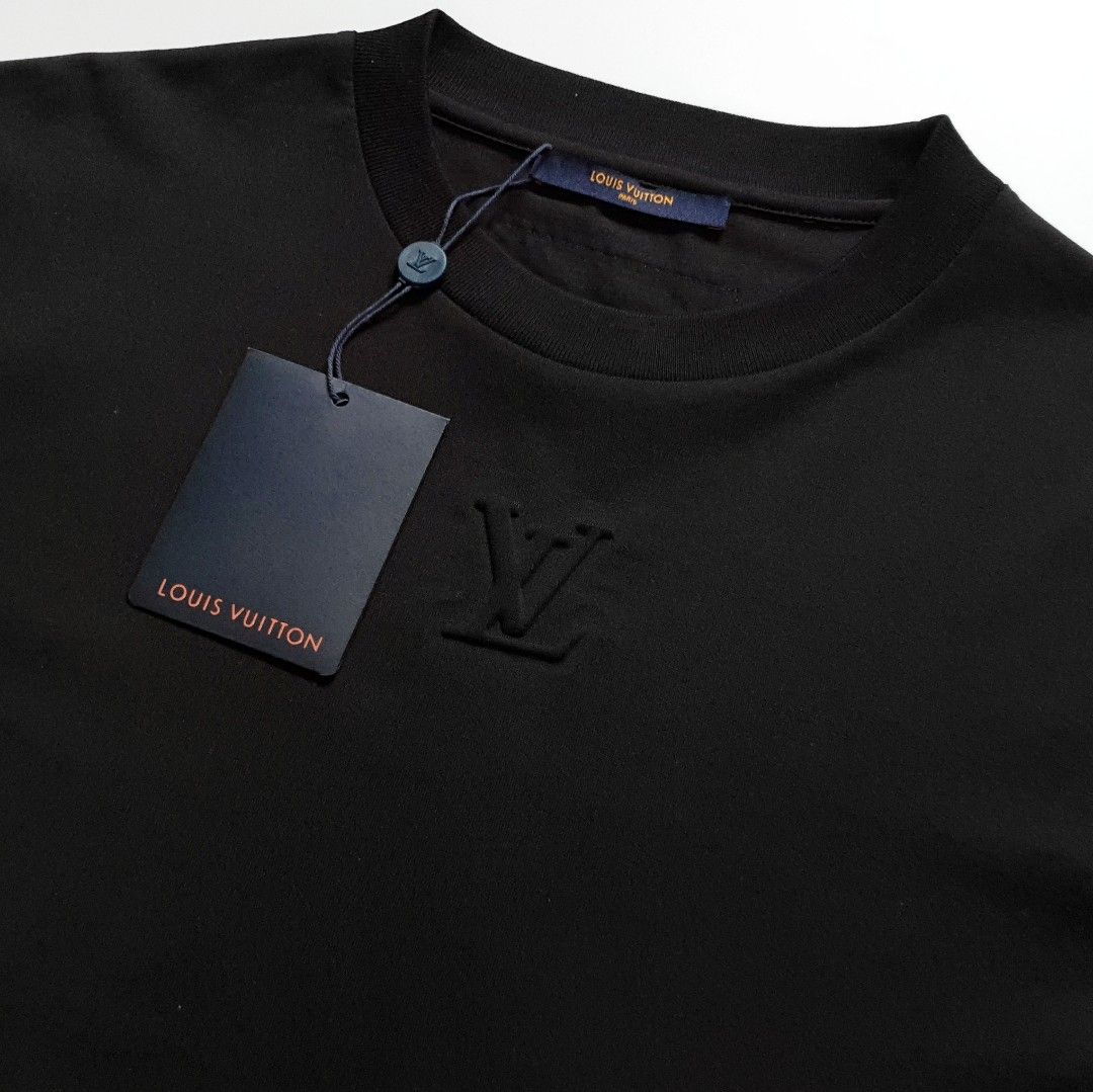 l v Black Embossed Debossed Logo T-Shirt Tee basic