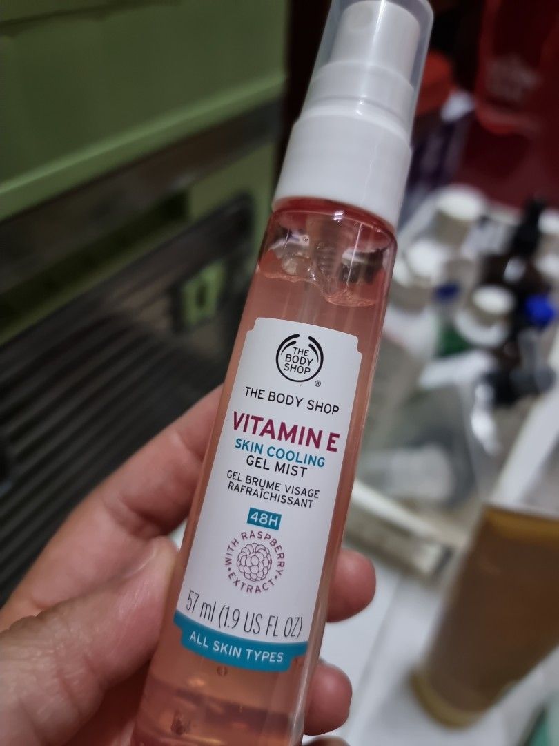 Body Shop Vitamin E Gel Mist, Beauty & Personal Care, Face, Face Care