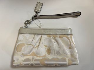 （分類：）位於 。 由 gnatarolf 提交（商品編號 1217188057，圖片 1）。簡介： 。