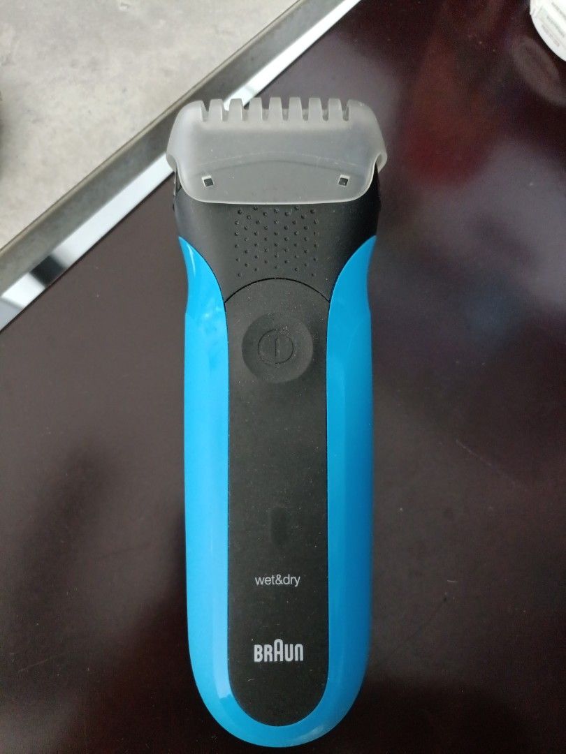 Braun Series 3 310s Rechargeable Men's Wet & Dry Electric Shaver