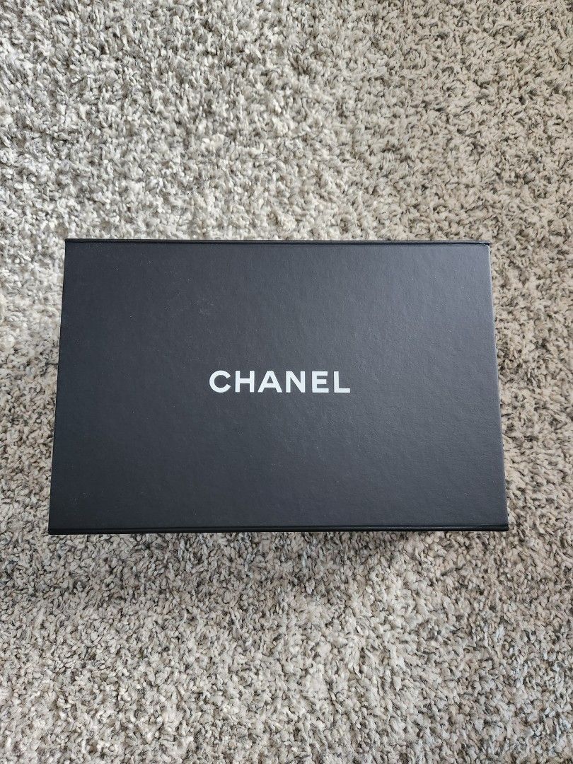 Chanel CF medium Bag, Women's Fashion, Bags & Wallets, Shoulder Bags on Carousell