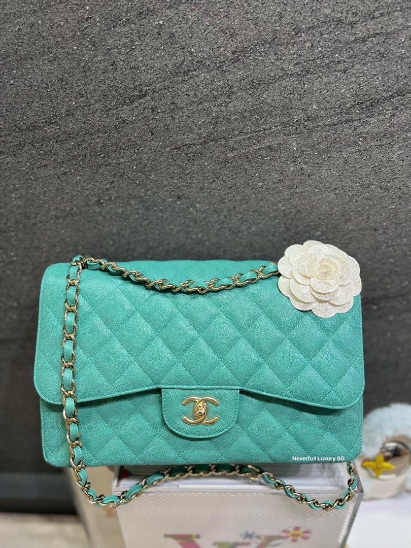 Chanel Classic Jumbo Double Flap 19S Tiffany Green Iridescent Caviar Ghw Bag,  Luxury, Bags & Wallets on Carousell