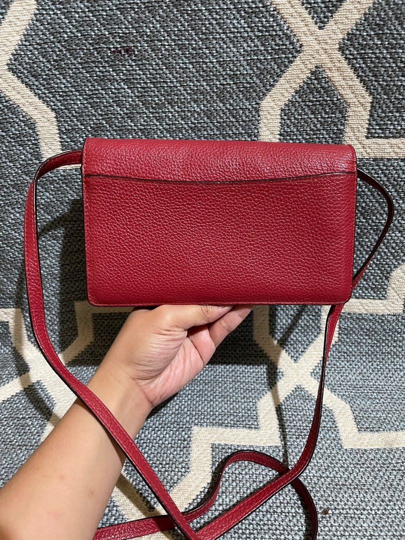 COACH FOLDOVER (Category: Luxury Bags & Wallets) located in Laoag. Submitted by kakaibags (Listing ID 1217138383, Image 3). Description: Authentic coach 💯🇯🇵 Preloved japan Good condition.
