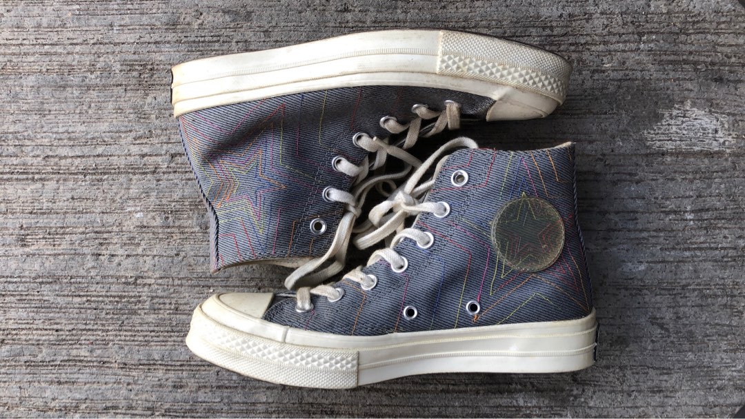 Converse Exploding Star Fesyen Pria Sepatu Sneakers di Carousell