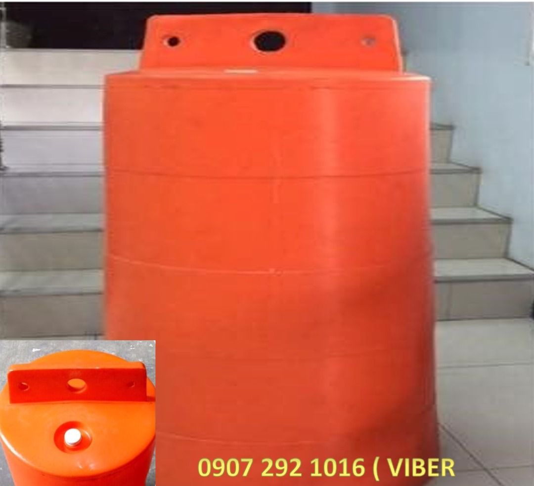 Crash guard barrier 6 on Carousell