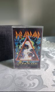 Def Leppard - Hysteria Rock Music Audio Cassette Retro Vintage Tape