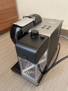 （分類：）位於 。 由 eeeeecha 提交（商品編號 1217050526，圖片 1）。簡介： 。