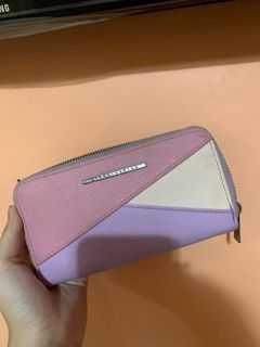 dompet stradivarius