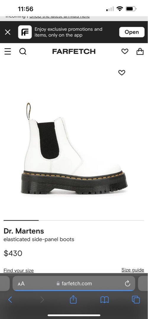 White platform clearance chelsea doc martens