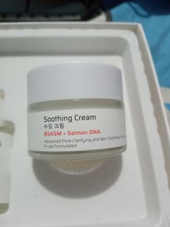 (Kategori: ) berada di . Dikirim oleh allgoodthings_makeup (ID iklan 1217170045, Gambar 1). Deskripsi: .