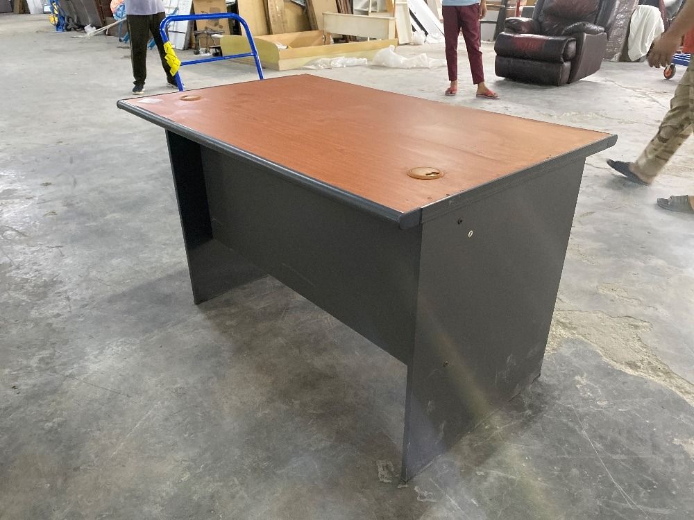 (F20007582) Brown Wooden Working Table / Meja Kerja Kayu Coklat