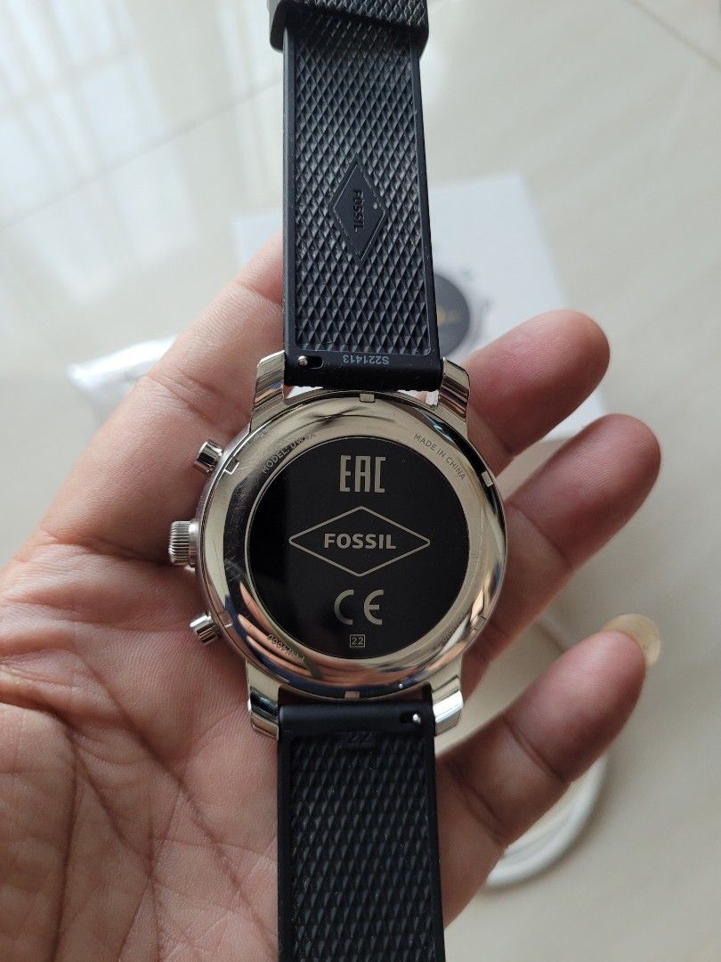 Fossil smartwatch hotsell eac