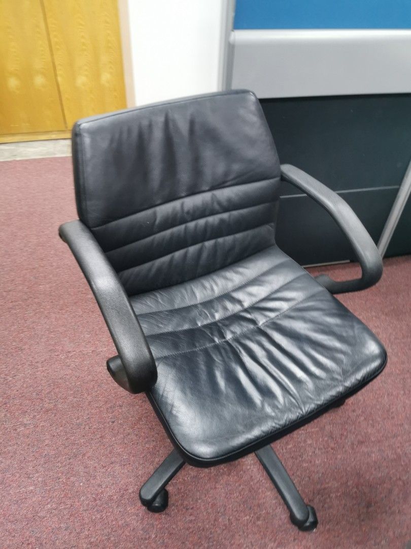 full leather office chair, Furniture & Home Living, Furniture, Chairs