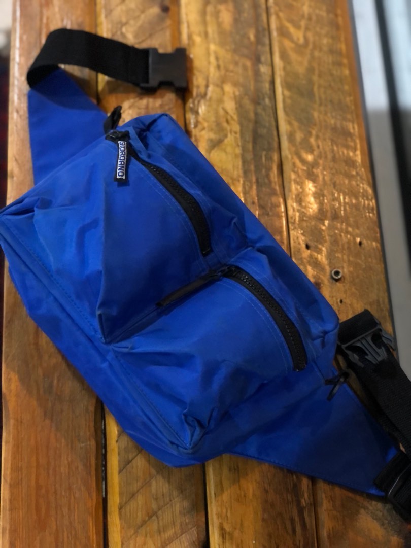 Giordano Shoulder Bag Nylon, Men's Fashion, Bags, Briefcases on Carousell