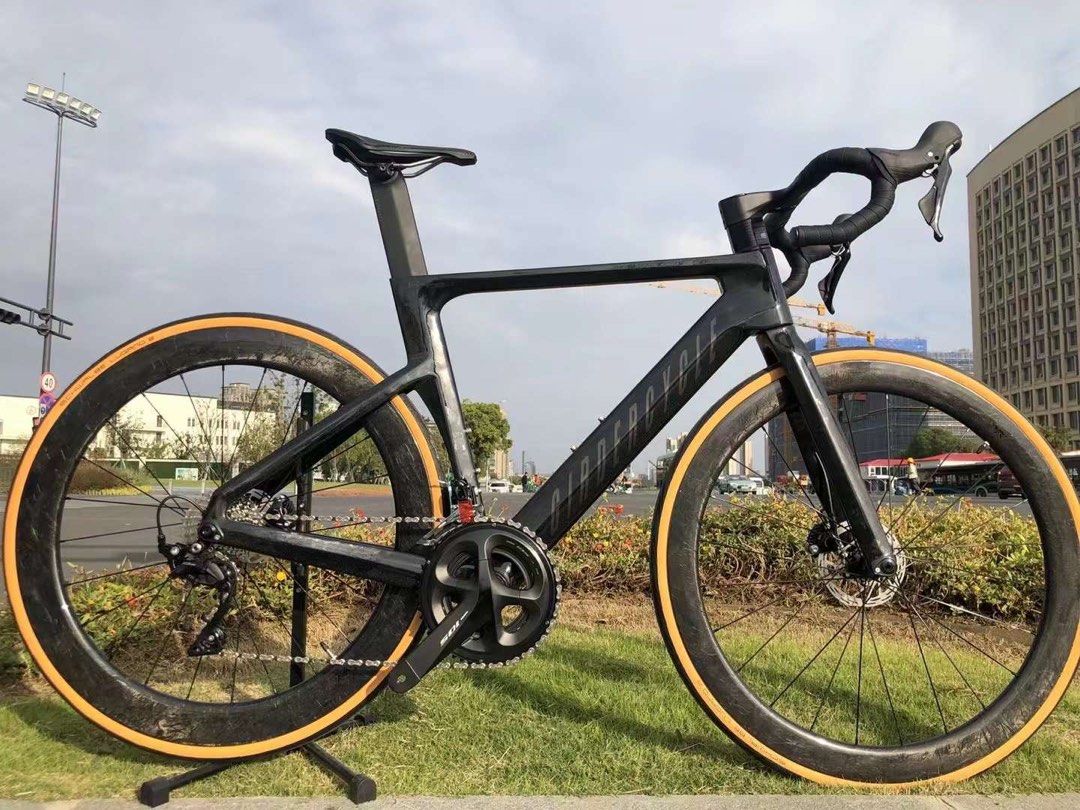 Arrow road bike deals