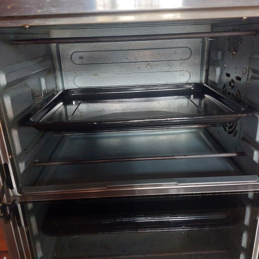 Hanabishi OVEN 2nd hand, TV & Home Appliances, Kitchen Appliances