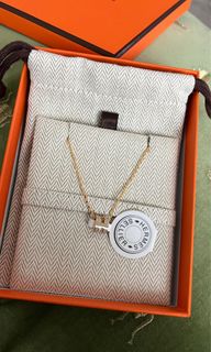 （分類：）位於 。 由 maggiewuuu2 提交（商品編號 1217171938，圖片 1）。簡介： 。