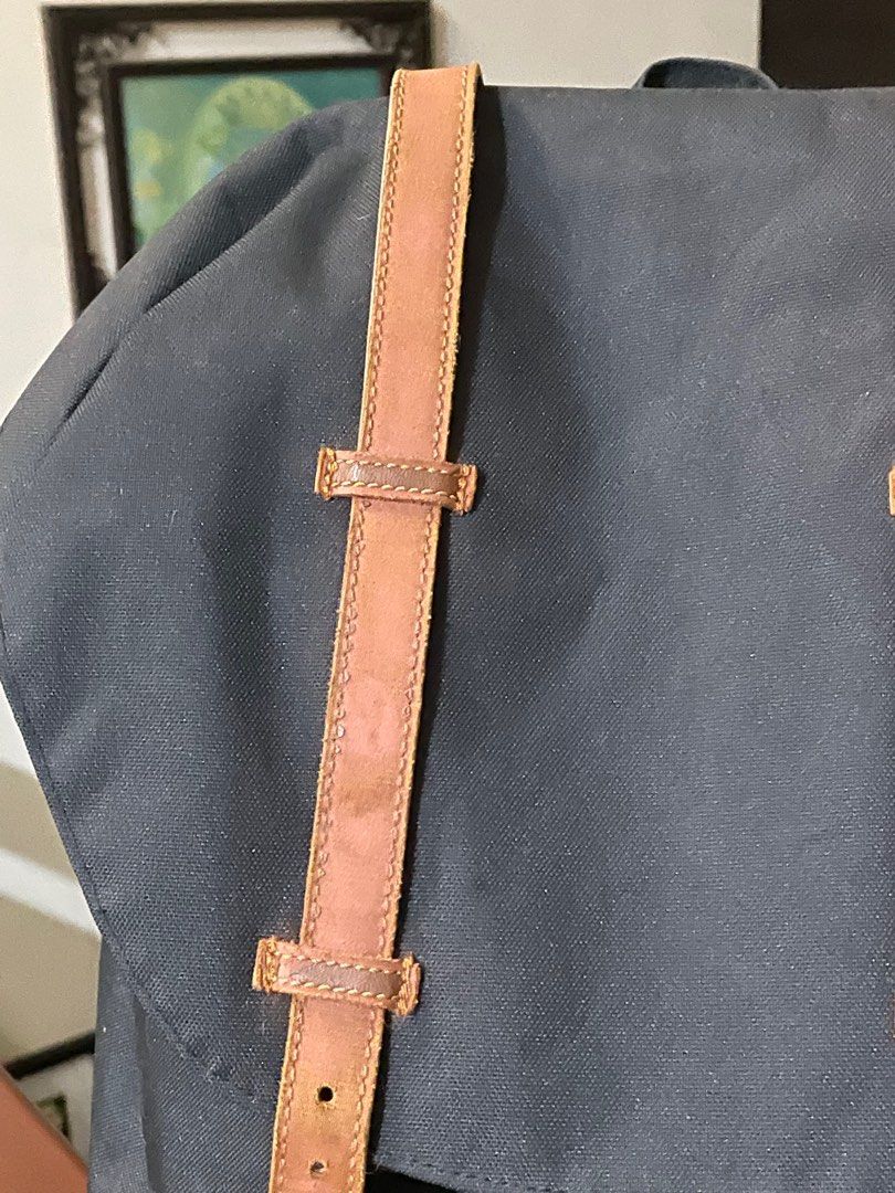Herschel Backpack (Used Twice only / Brand New Condition / Authentic) (Category: Backpacks) located in Muntinlupa City. Submitted by rjopadilla (Listing ID 1217175011, Image 3). Description: Selling: Like new and Authentic Herchel Backpack. Black and Brown as seen on photos. Bought in States but not using it so might as well sell it. Like buying brand new. Bought it for $150 (Php 7,500) but selling it for only Php 5,500. PM me for inquiries. RFS: