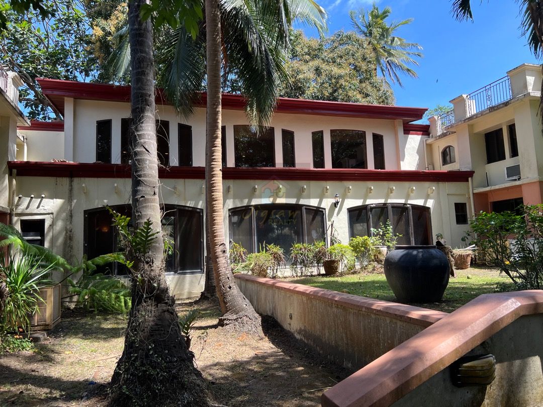 House for SALE East Kalayaan, Subic Bay Freeport Zone, Olongapo City