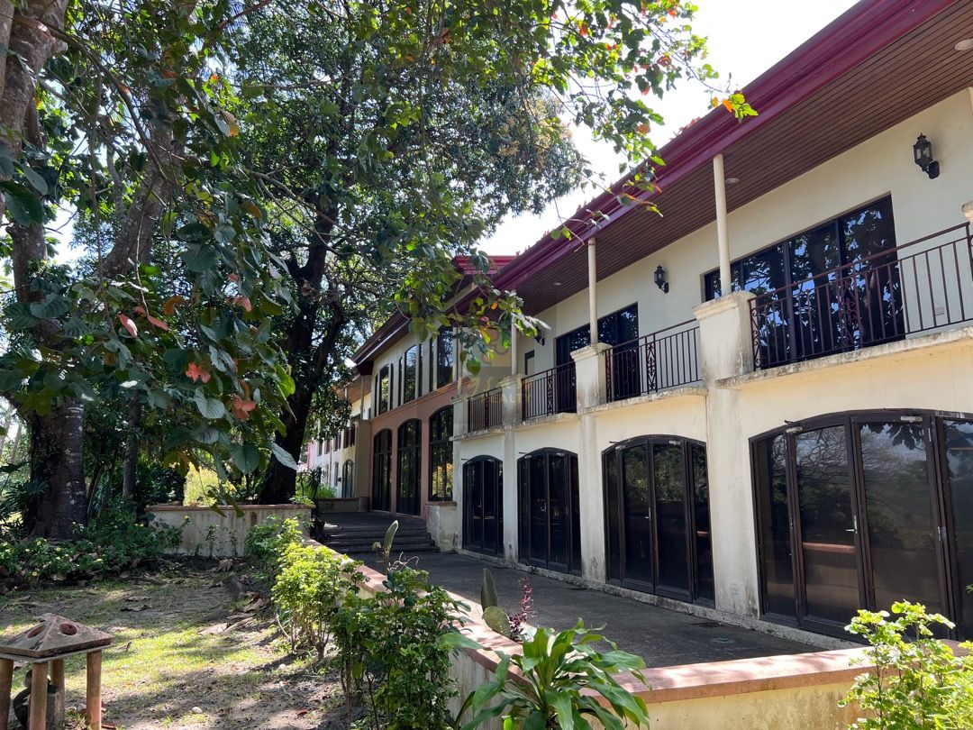 House for SALE East Kalayaan, Subic Bay Freeport Zone, Olongapo City