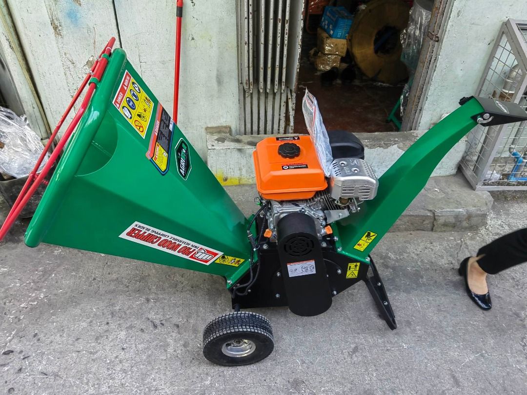 Industrial Wood chipper (Category: Construction Tools & Equipment) located in Manila. Submitted by 09150361920ronvillaflor (Listing ID 1217046676, Image 1). Description: Industrial Wood chipper Specs: 6hp 100mm chipping capacity blade length: 150mm Price: Price: 62,599 For inquiries GLOBE:📞 ☎ 0915-036-1920 VIBER:📞 ☎ 0915-036-1920 Email me@ 📫 📑 r-o-n-.v-i-l-l-a-f-l-o-r-0-@-g-m-a-i-l.c-o-m Check my Carousell: https://www.carousell.ph/u/ronvilla