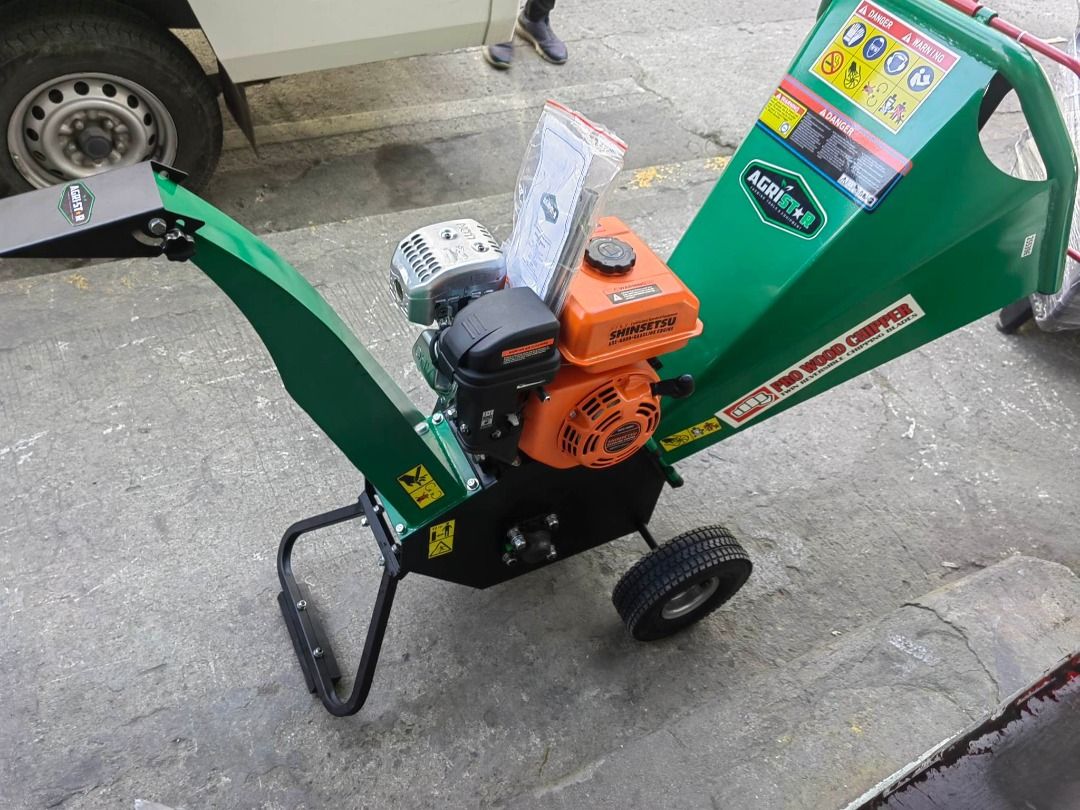 Industrial Wood chipper (Category: Construction Tools & Equipment) located in Manila. Submitted by 09150361920ronvillaflor (Listing ID 1217046676, Image 3). Description: Industrial Wood chipper Specs: 6hp 100mm chipping capacity blade length: 150mm Price: Price: 62,599 For inquiries GLOBE:📞 ☎ 0915-036-1920 VIBER:📞 ☎ 0915-036-1920 Email me@ 📫 📑 r-o-n-.v-i-l-l-a-f-l-o-r-0-@-g-m-a-i-l.c-o-m Check my Carousell: https://www.carousell.ph/u/ronvilla