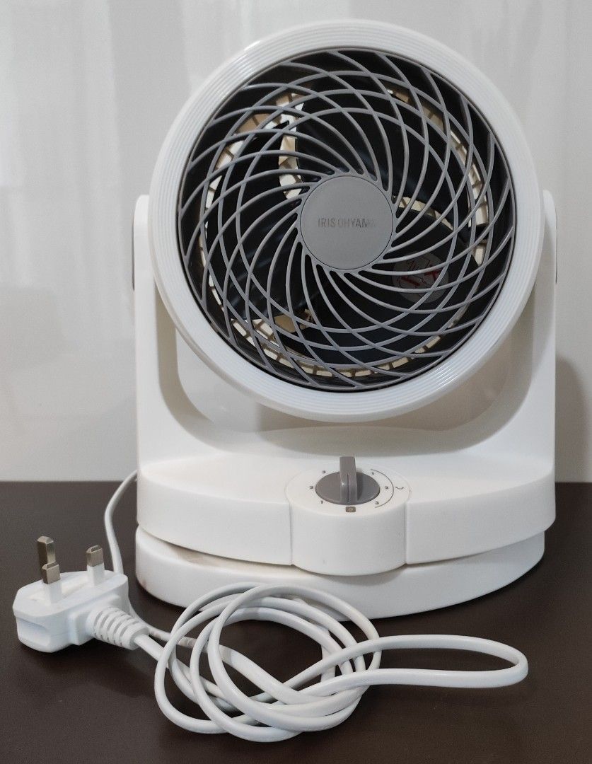 Iris Ohyama Circulator Fan (PCF-HD15), Furniture & Home Living ...