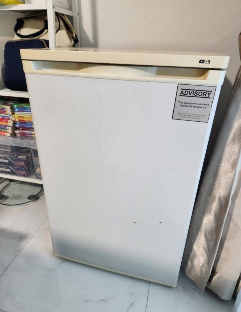 Kuche Freezer underbench
