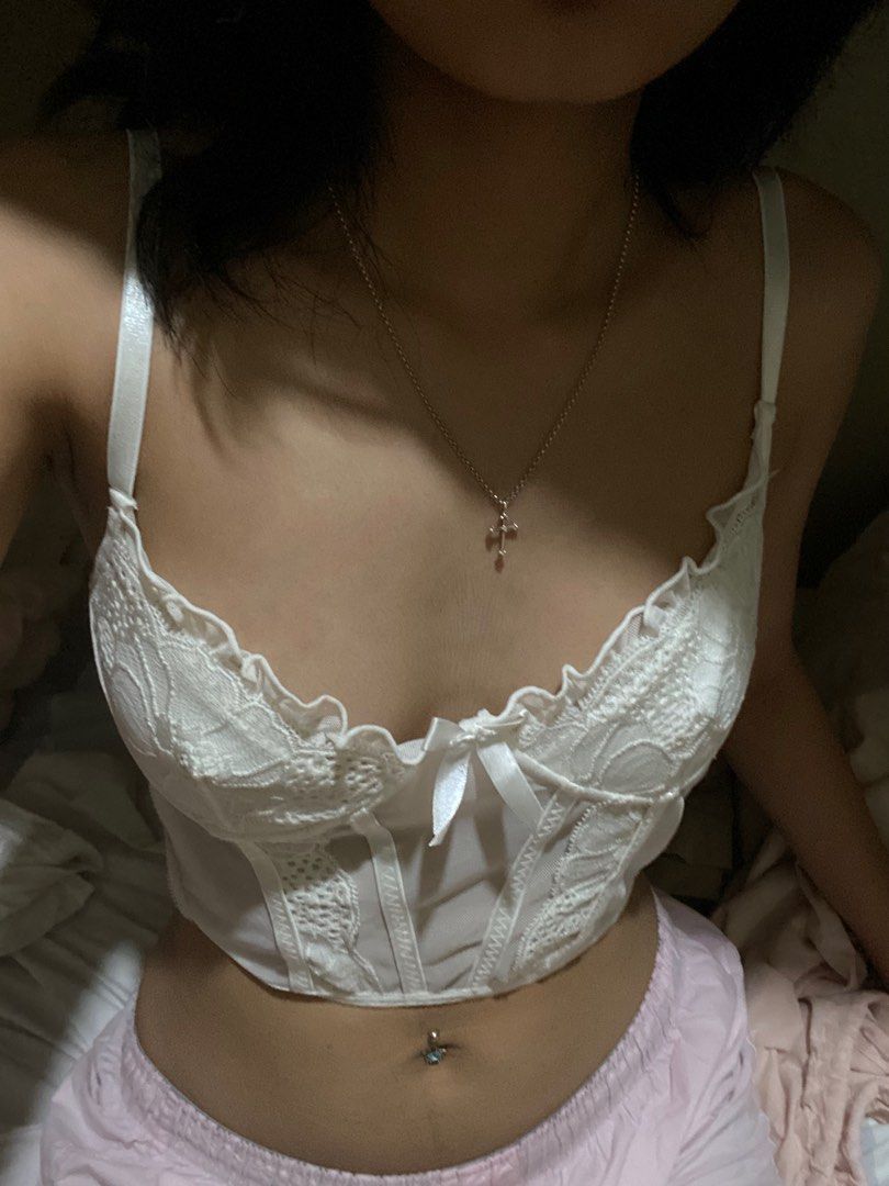lace_camisolebustier_coquette__1677253984_8bacb93f_progressive.jpg