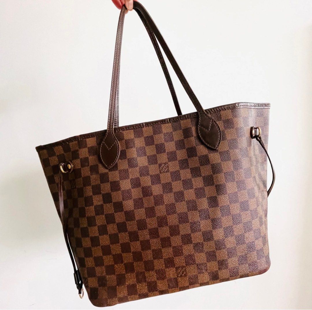 Lv Neverfull MM, Luxury, Bags & Wallets on Carousell