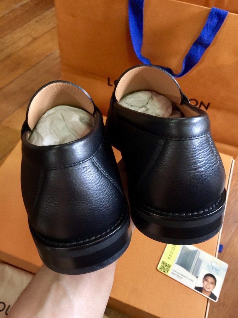 LV Major Loafer Black (11.5 US) - Shoes  LOUIS VUITTON, Men's Fashion,  Footwear, Dress Shoes on Carousell