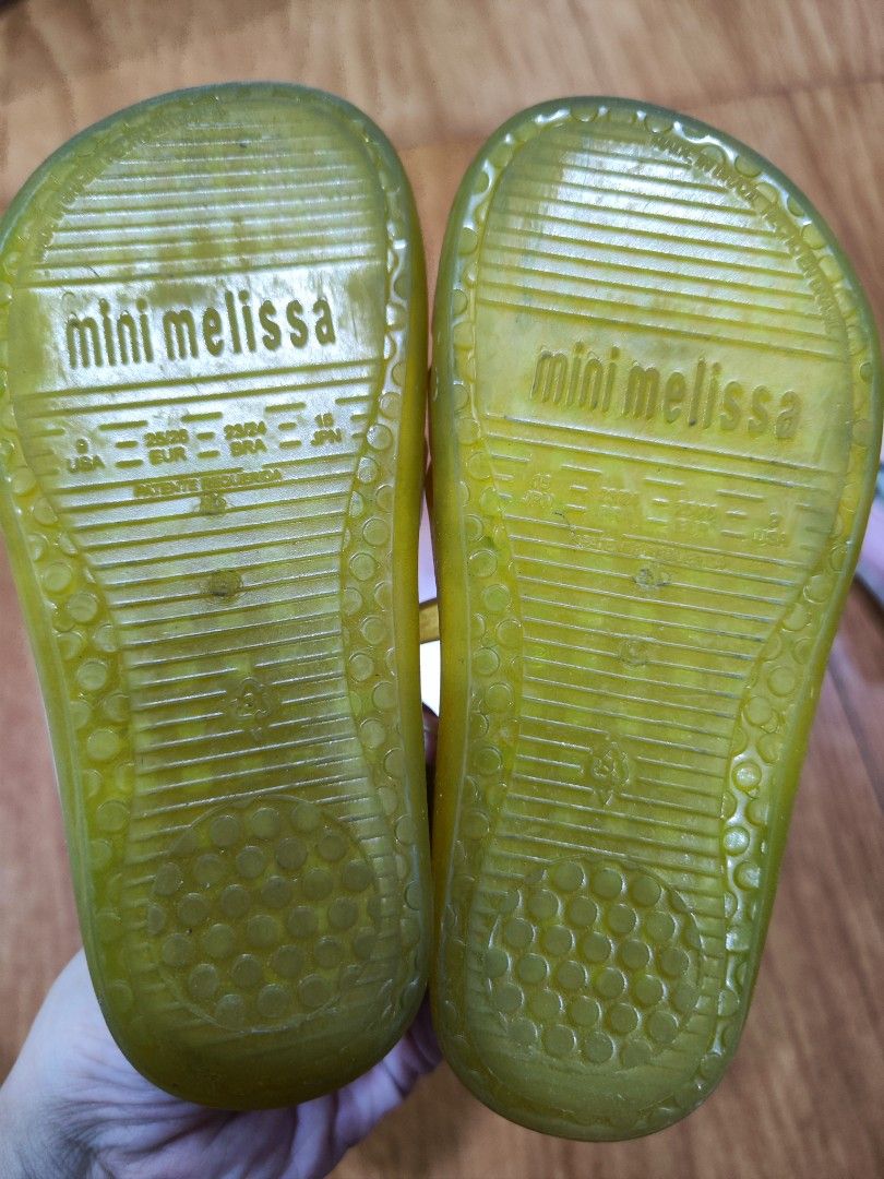 Melissa Shoes size 9 (Category: Babies & Kids Fashion) located in Manila. Submitted by ebonlineshop (Listing ID 1217155280, Image 2). Description: in good condition us size 9.