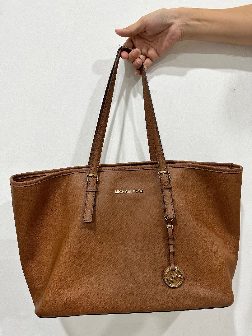 MK Large Tote Bag with Zipper, Luxury, Bags & Wallets on Carousell