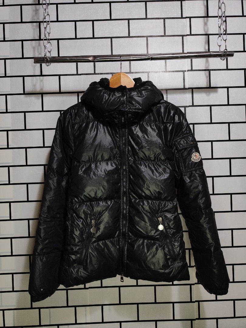 Moncler Bubble Jacket, Luxury, Apparel on Carousell
