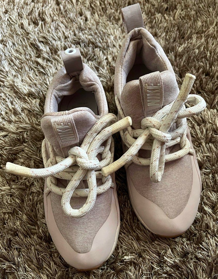 nike city loop price