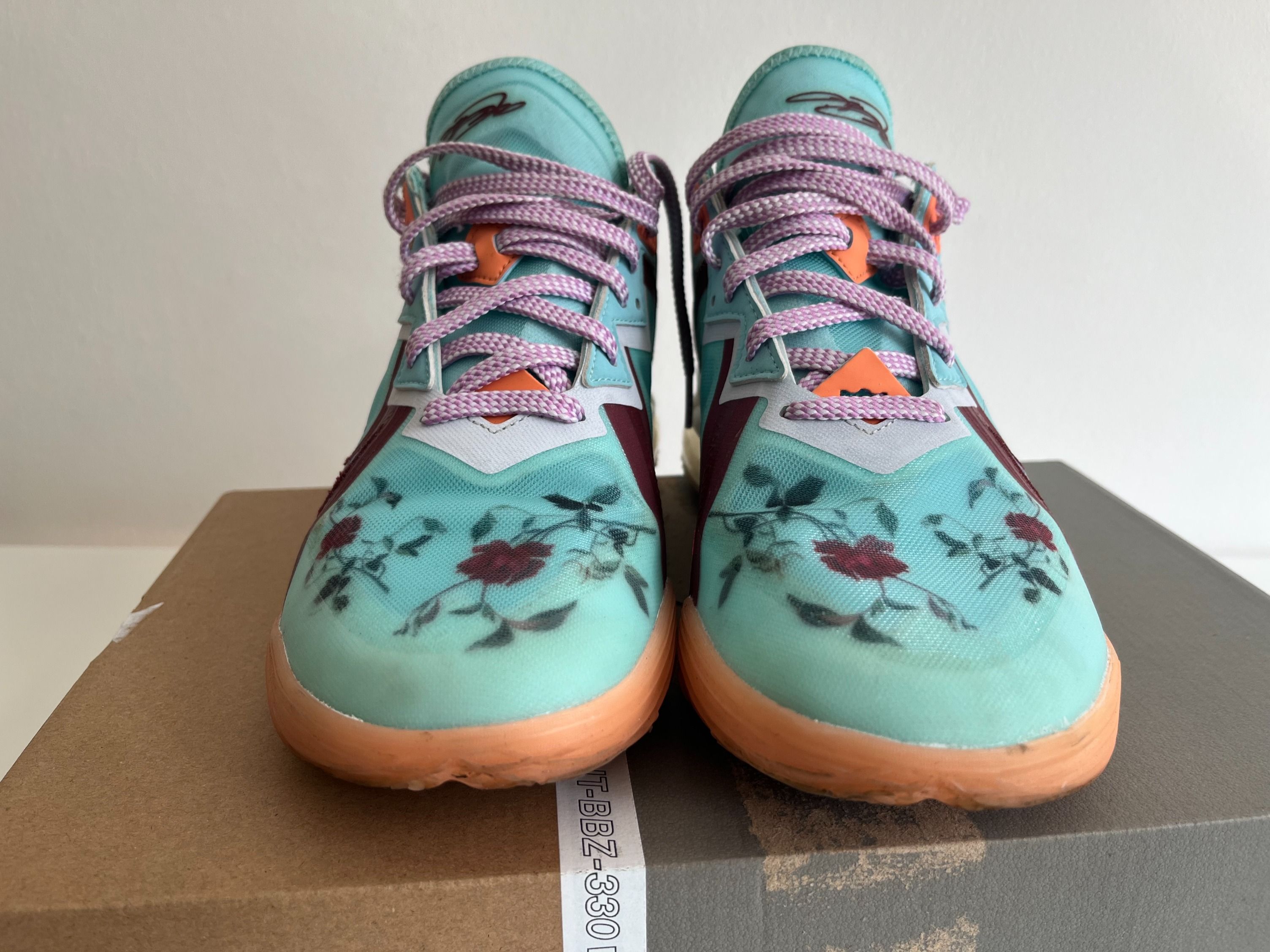 Nike Lebron 18 Low Daughters Floral Sneakers Size UK7 US8