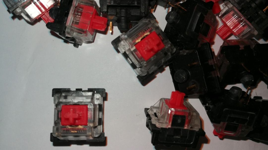 Outemu hot swappable red switches (linear light) for mechanical