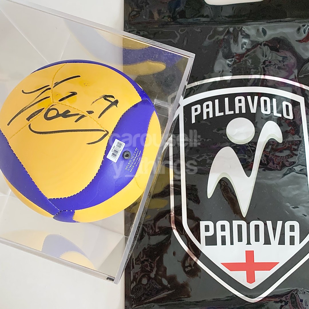 Padova Ran Takahashi Signed Volleyball Mini Ball Nippon, Hobbies & Toys
